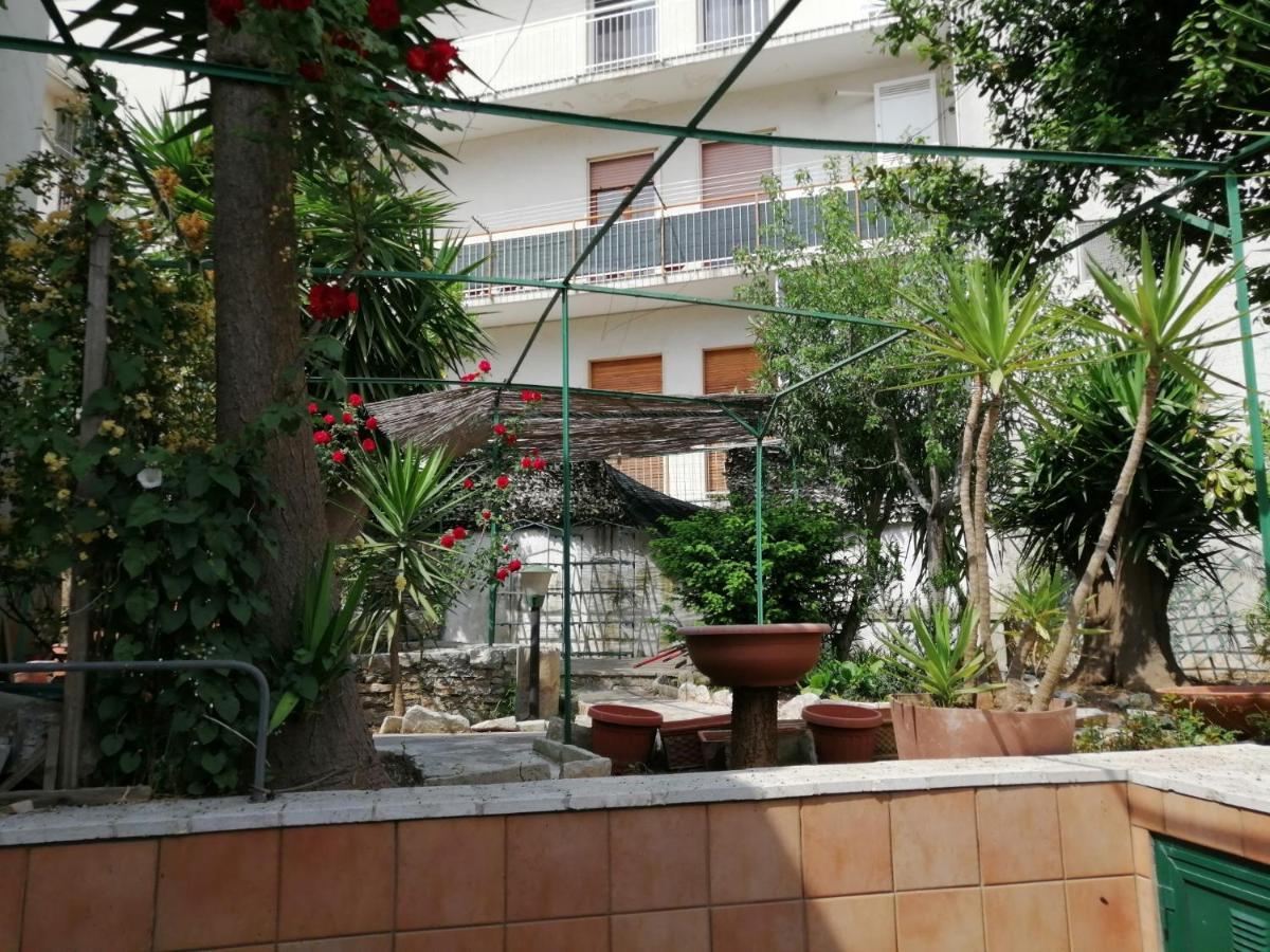 Il Giardino Della Nonna Apartment Alberobello Exterior photo